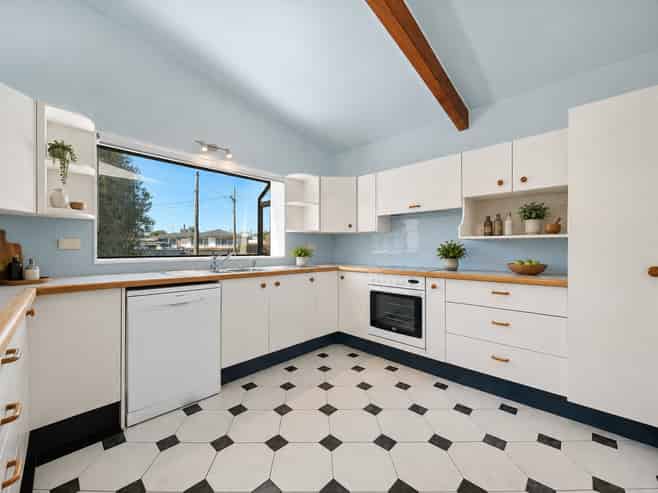 3 Barrett Place, Carterton