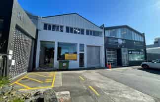Versatile Retail or Showroom Space in Newmarket