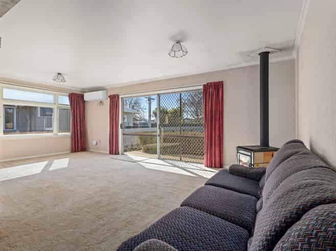 1 Aroha Way, Yelverton