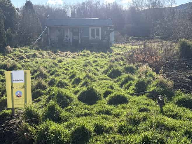 887 Tahakopa Valley Road, Catlins Surrounds