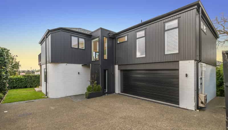 15A Cambrai Avenue, Mount Roskill