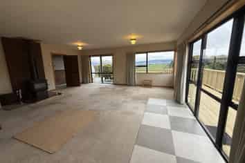 219 Main South Road, East Taieri