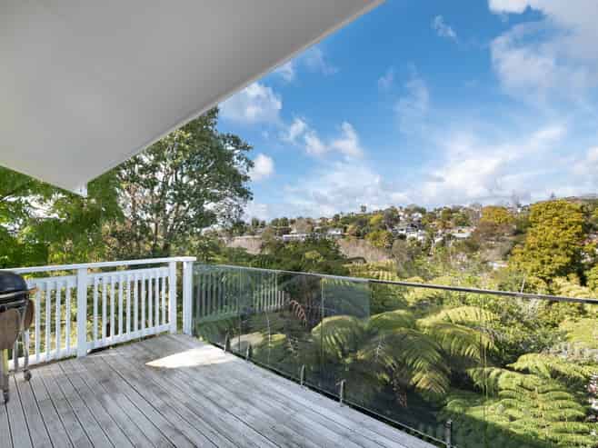 42B Glamorgan Drive, Torbay