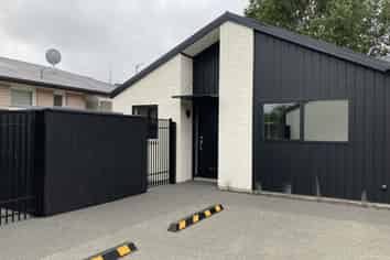 4/68  Proctor Street, Papanui