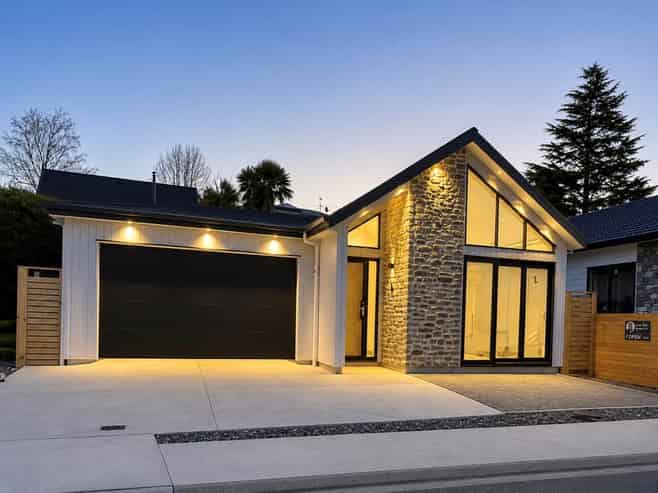 175 Otuwairoa Esplanade, Opaheke