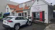 Open gallery