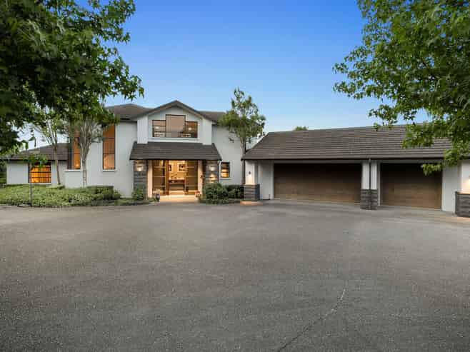 11 Kingscliff Rise, Dairy Flat