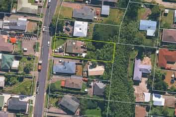27 Longburn Road, Henderson