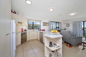 21 Mona Square, Ashburton