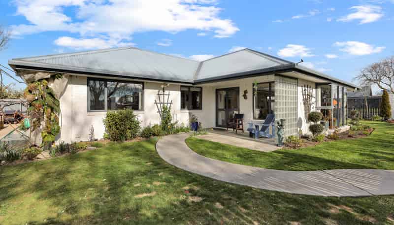 21 Mona Square, Ashburton