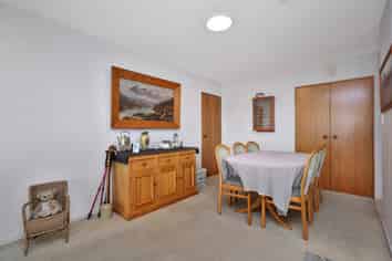 21 Mona Square, Ashburton