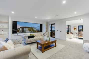 32 Grut Greens, Millwater