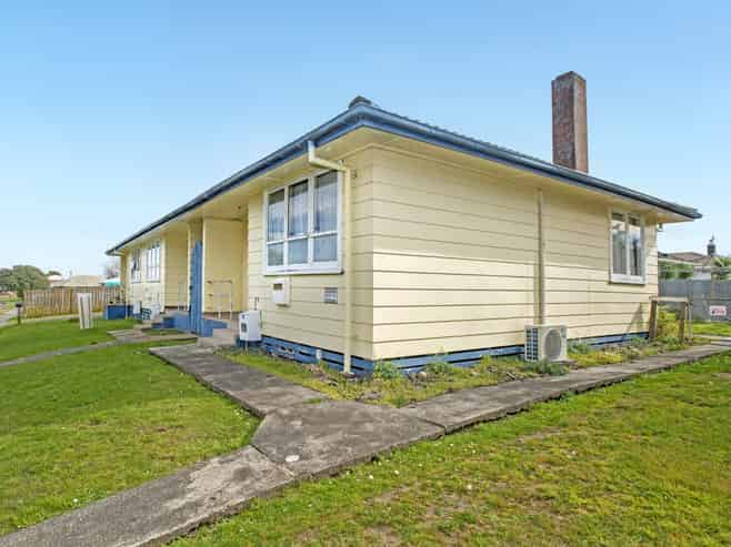 26,28,30 Cavendish Crescent, Outer Kaiti