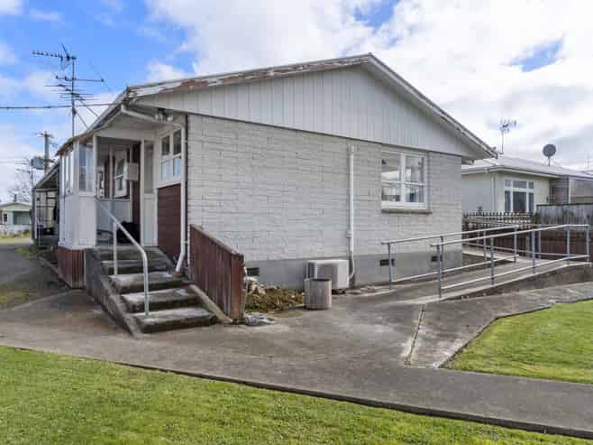 6D Raglan Street, Lansdowne