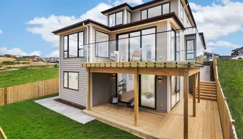 57 Matangi View Drive, Orewa