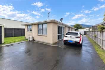 3/13 Kiln Street, Silverstream