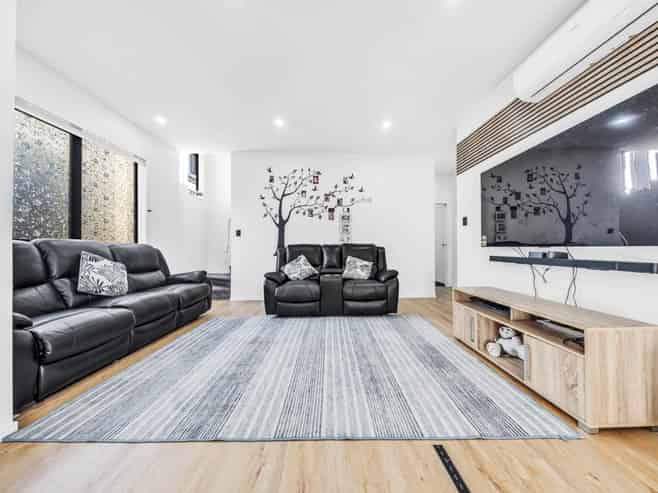 711 Massey Road, Mangere