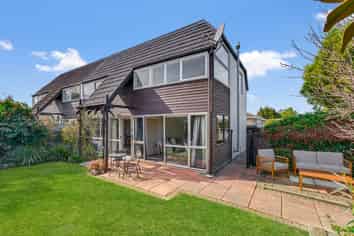 1 Quinton Place, Bishopdale