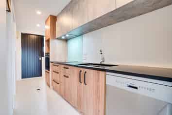 6/119 Sherborne Street, Saint Albans
