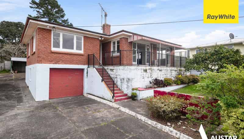56 Beaubank Road, Kelston