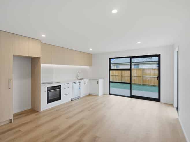 72 Lovelock Avenue, Rolleston