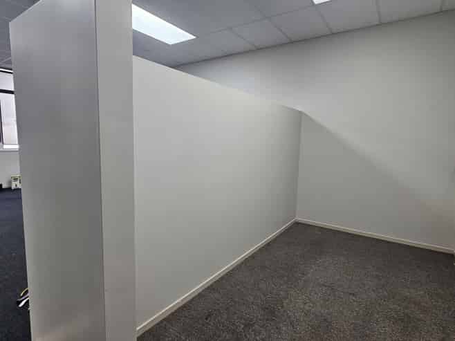 Immaculate office tenancy