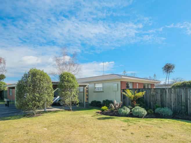 3 Trent Place, FENTON PARK