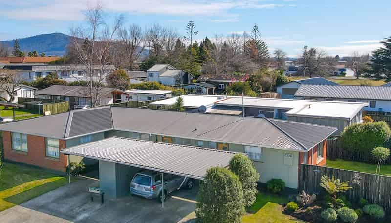 3 Trent Place, FENTON PARK