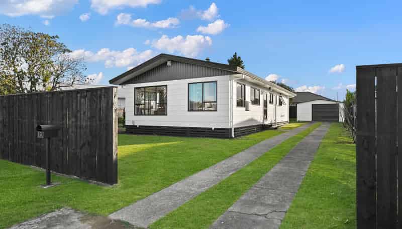 19 Elmwood Crescent, Pukete