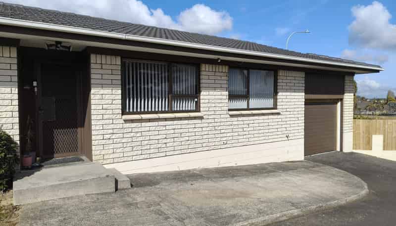 1/90 Great South Road, Manurewa