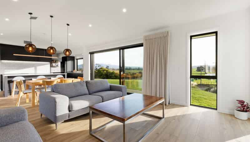 1/48 Livingstone Road, Ngahinapouri