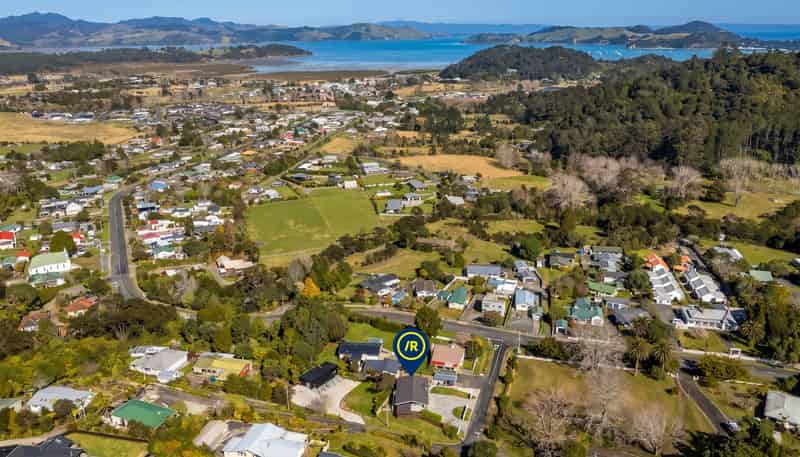 54 Main Street, Coromandel