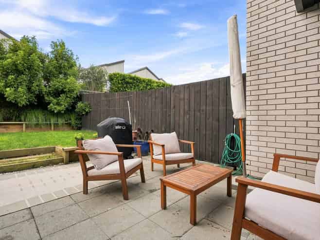 37 Peihana Road, Hobsonville