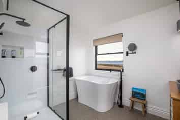 403 McArthur Road, Alexandra