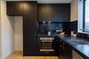 6/130 Richmond Street, Petone