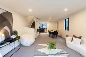 6/130 Richmond Street, Petone