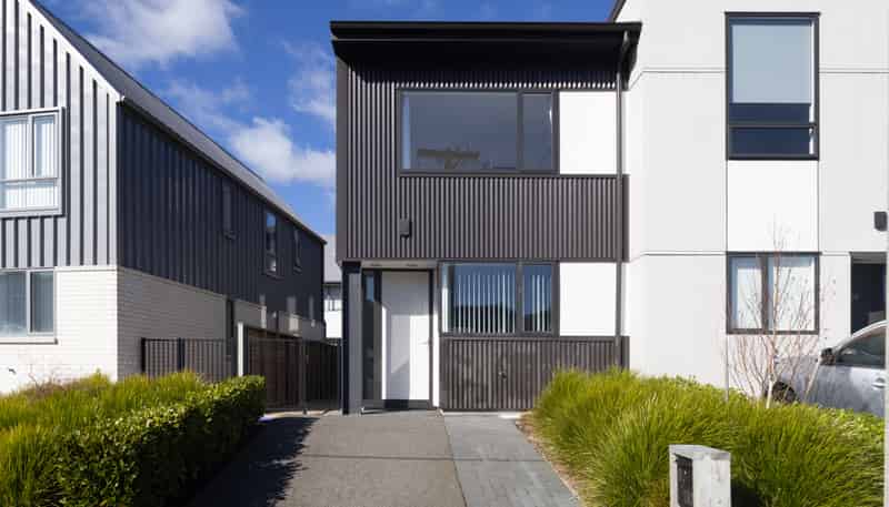 6/130 Richmond Street, Petone