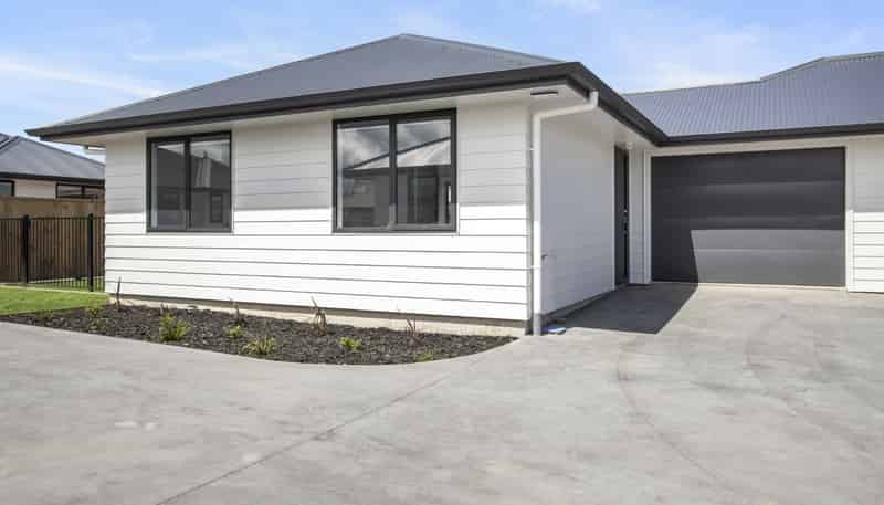 2/18 Betley Crescent, Fairview Downs
