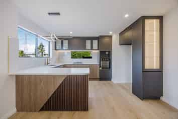 1-4/16 Osprey Street, Pakuranga