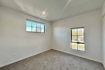 2/35 Eversleigh Street, Saint Albans