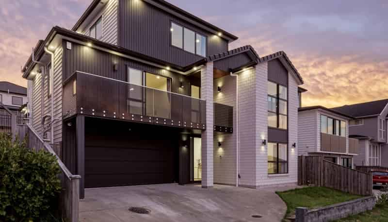 36  Drumnaconagher Road, Flat Bush