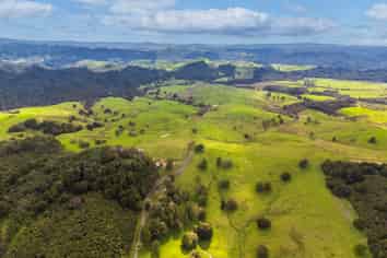 325b Haruru Road, Wainui