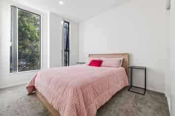 84A Kirkbride Road, Mangere