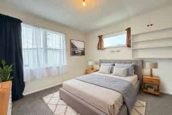 31 Kahikatea Grove, Paparangi