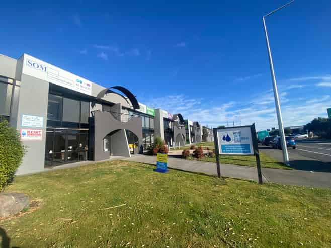 Stunning Ferrymead Location Warehouse/Office Units