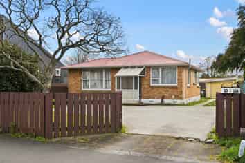 50 & 50A Hukanui Road, Chartwell