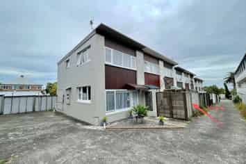 8/40 Horoeka Ave, Mount Eden