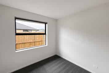 52 Glovers Road, Halswell
