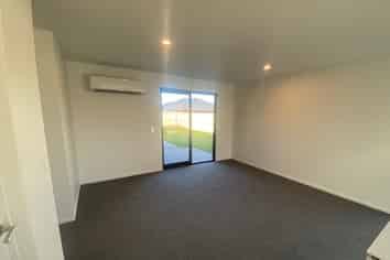 52 Glovers Road, Halswell