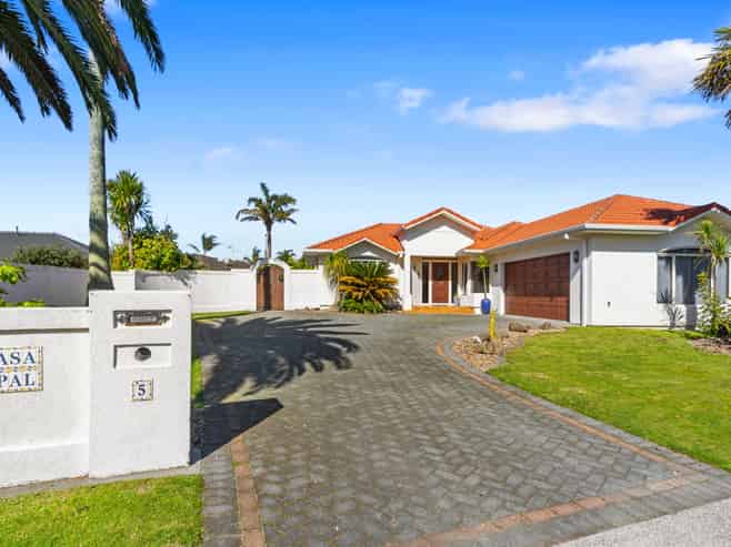 5 Aranui Drive, Papamoa